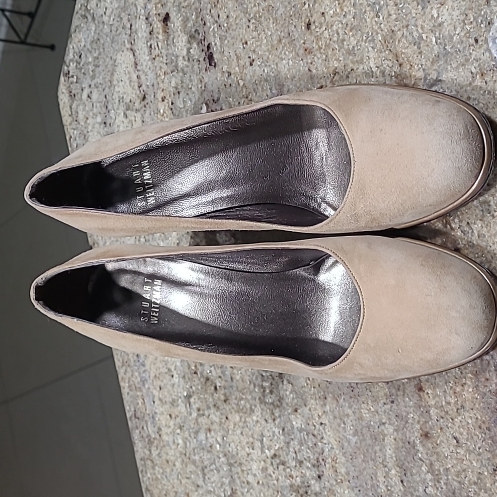 Stuart Weitzman Tan Suede Pumps Size 7.5